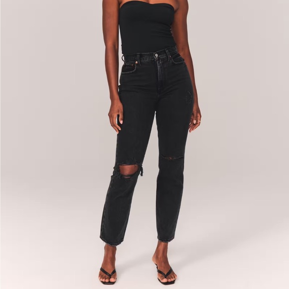 Curve Love Ultra High Rise 90s Straight Jean - Picture 1 of 10